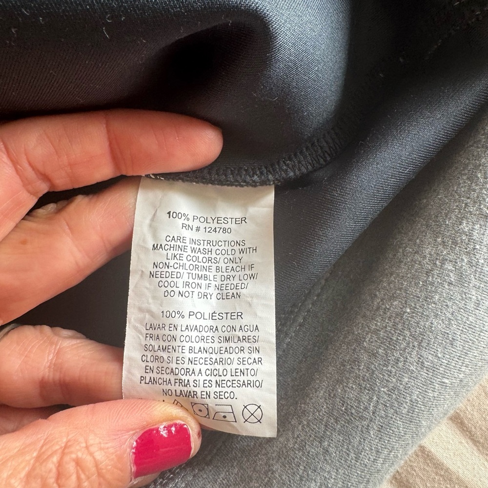 Albion Oxford Quarter-Zip Sweatshirt - Picture 7 of 7